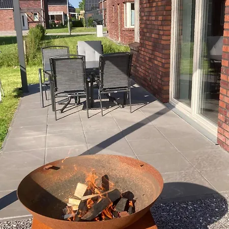 Kutterhafenlodge Casa de Férias *